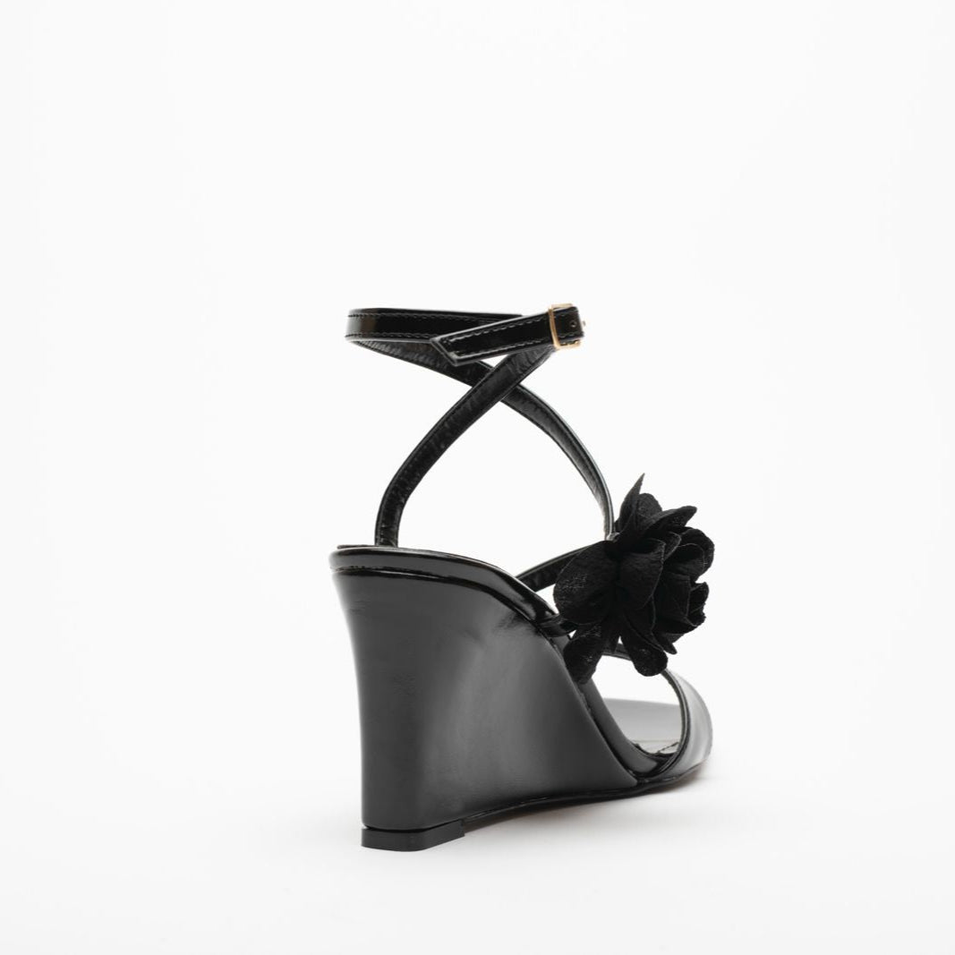 Rosalinda Bantlı Dolgu Topuk Kadın Ayakkabı