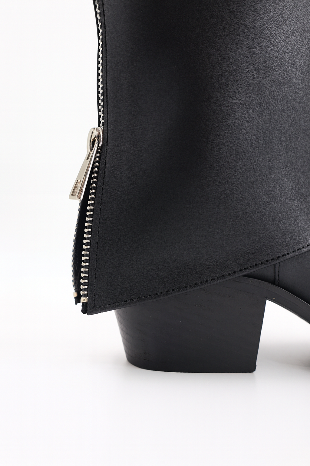 Alessia Kısa Arkası Fermuar Detaylı  Bot - Siyah