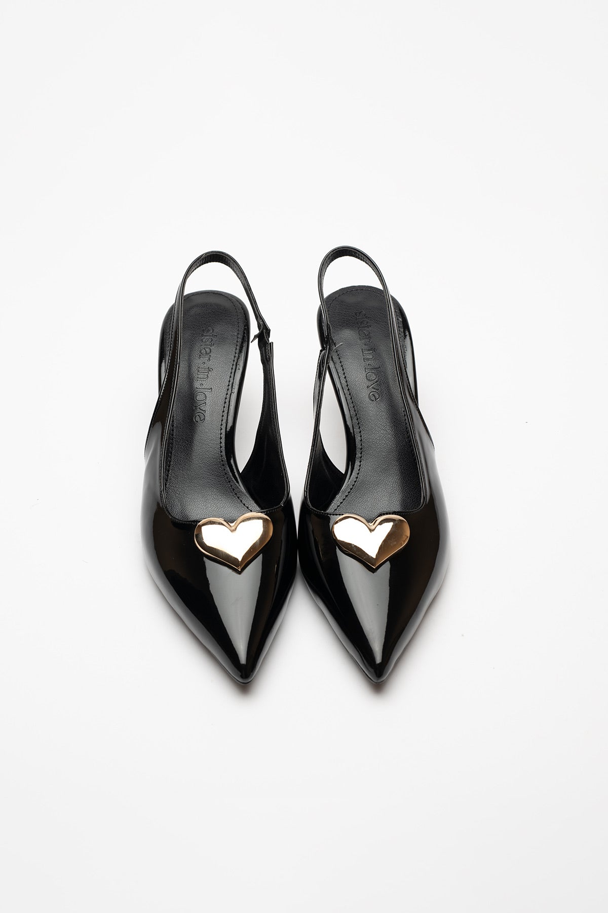 Love Kalp Detaylı Rugan Topuklu Ayakkabı