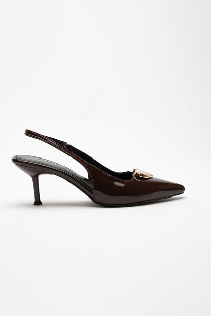 Love Kalp Detaylı Rugan Topuklu Ayakkabı