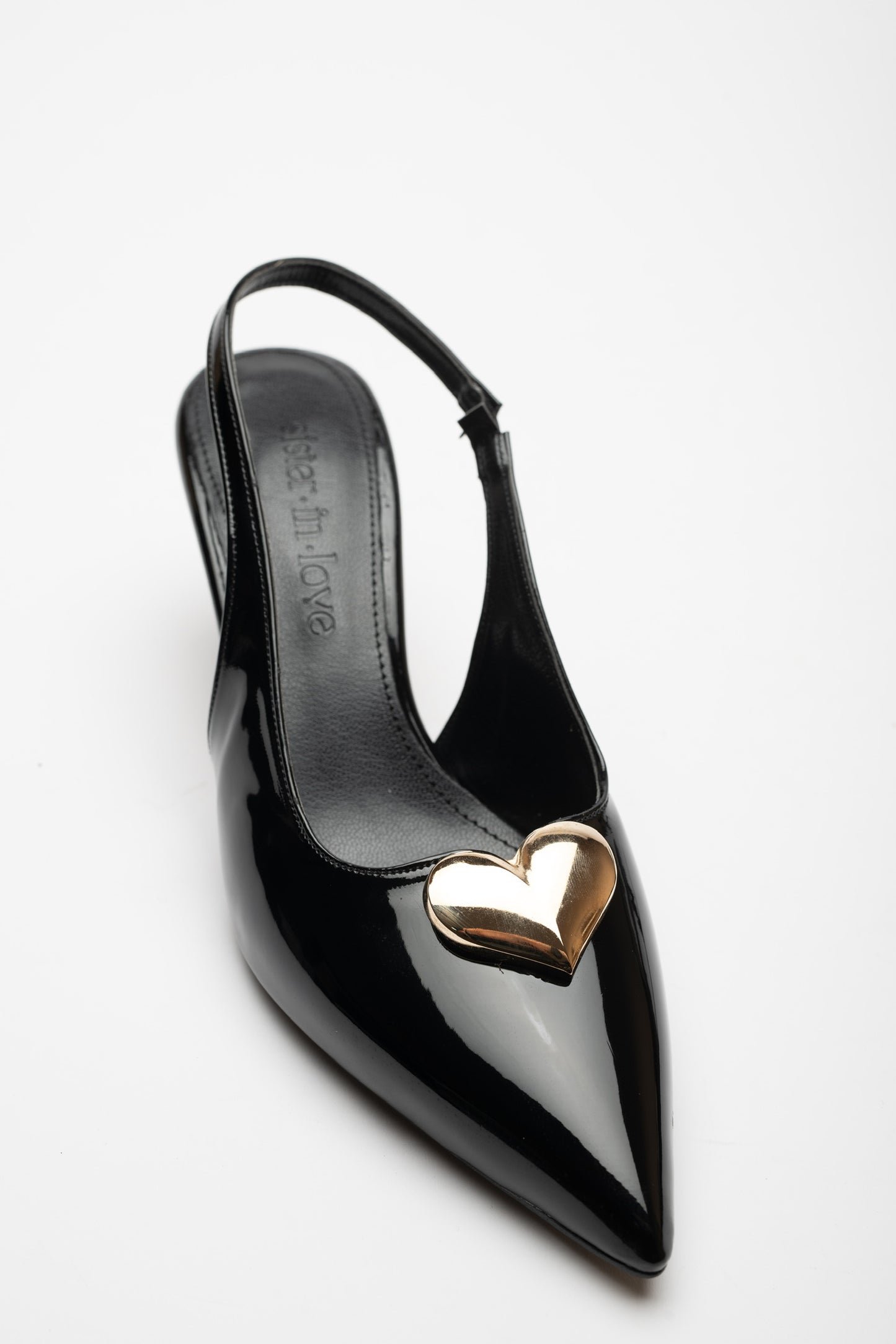 Love Kalp Detaylı Rugan Topuklu Ayakkabı