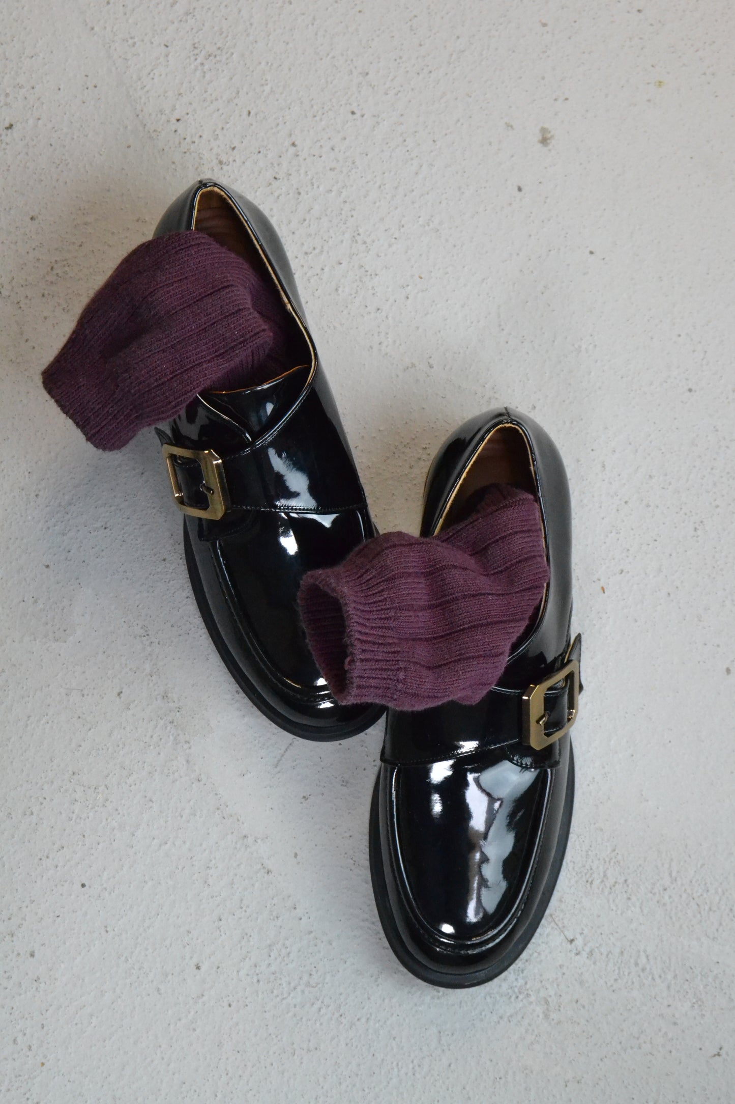 Zoe Toka Detaylı Parlak Rugan Loafer- Siyah