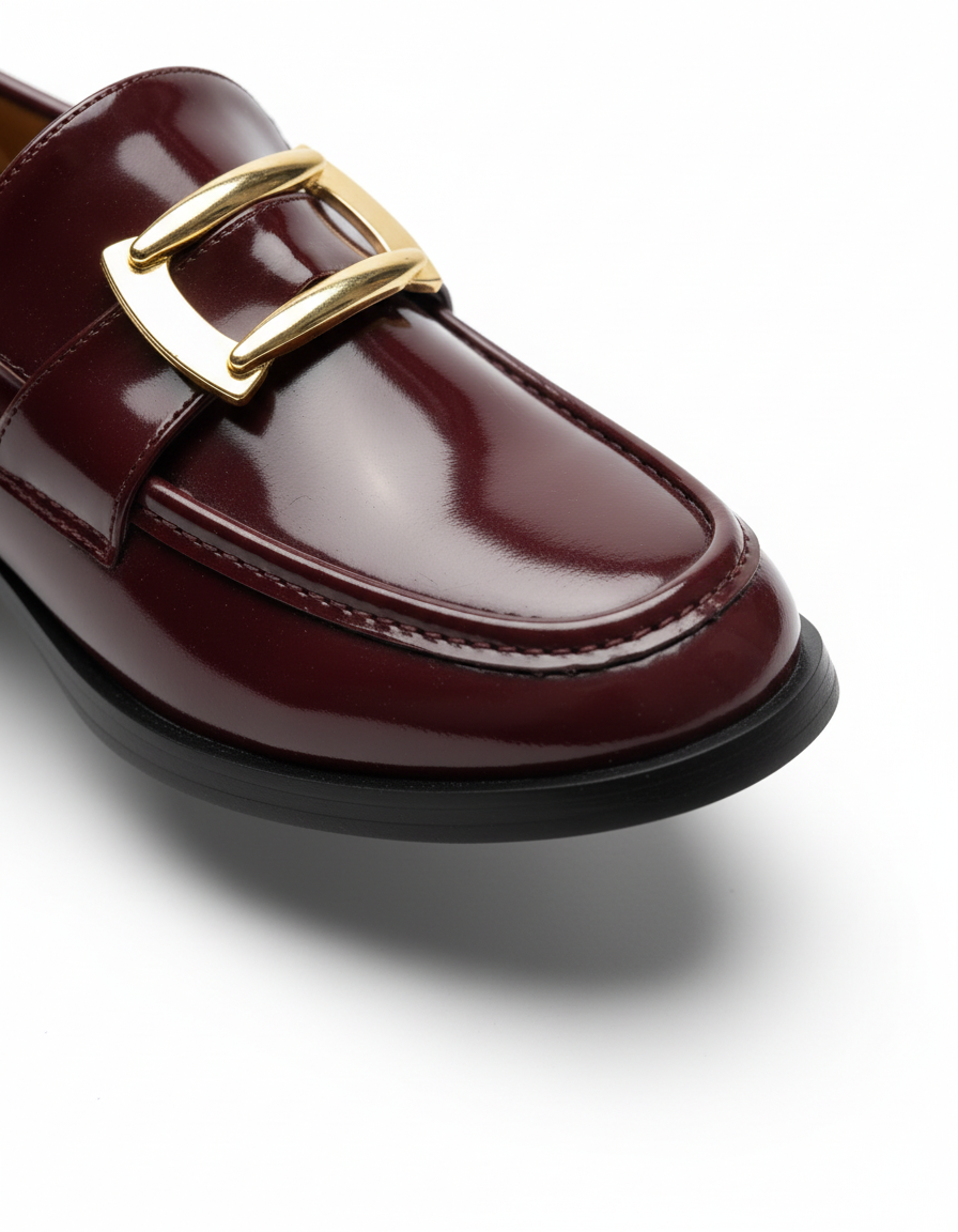 April Toka Detaylı Parlak Rugan Loafer- Bordo