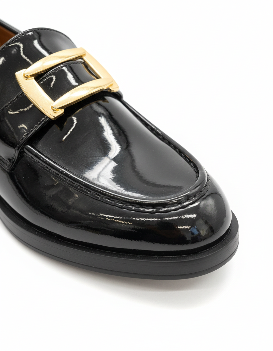 April Toka Detaylı Parlak Rugan Loafer- Siyah