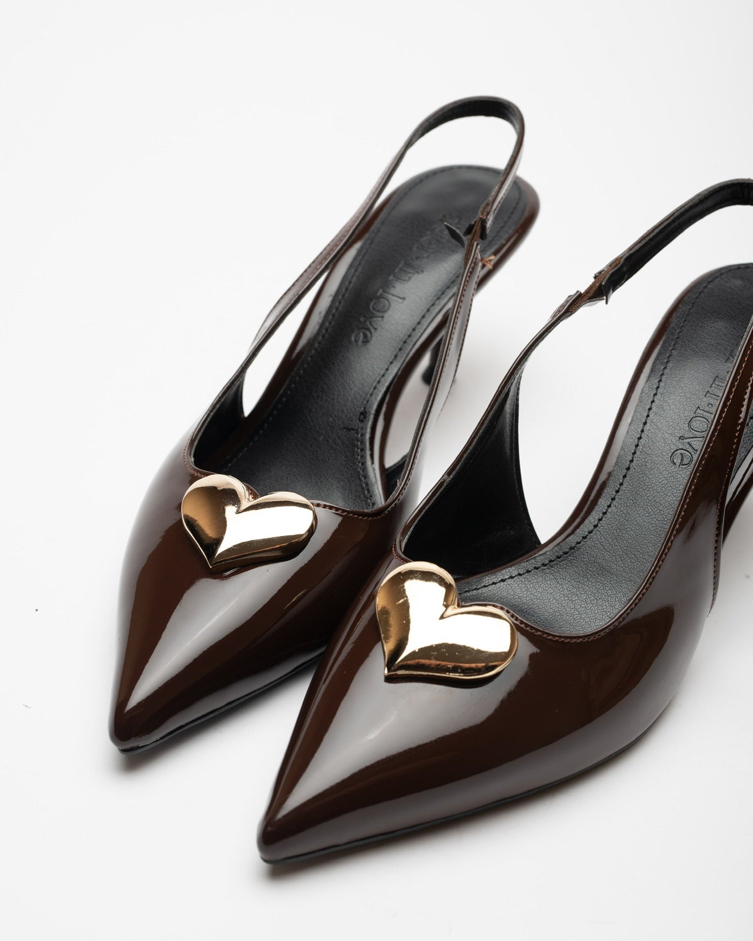 Love Heart Detail Patent Leather High-Heeled Shoes