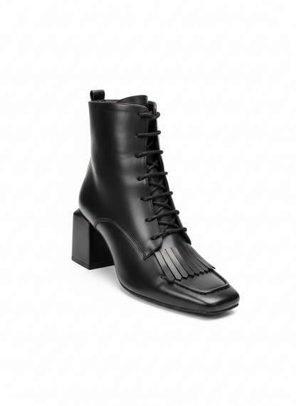 Bianca Püskül Detay Kare Burun Kadın Bot