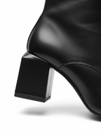 Bianca Püskül Detay Kare Burun Kadın Bot