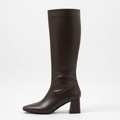 Lidya Küt Burun Kadın Topuklu Çizme - Acı Kahve