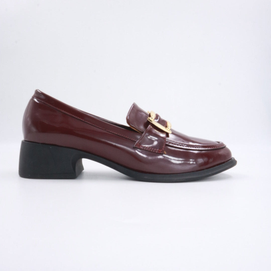 April Toka Detaylı Parlak Rugan Loafer
