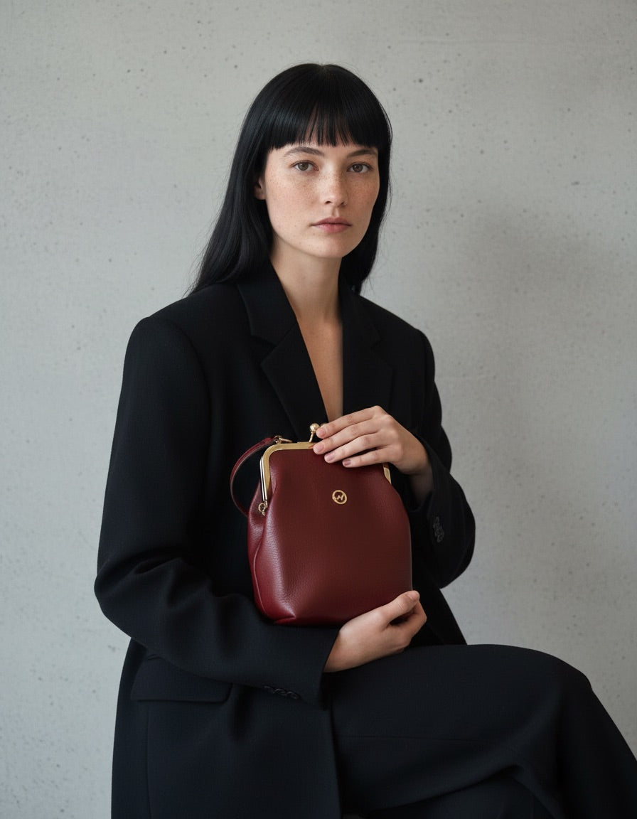 Çapraz Askılı Klipsli Telefonluk