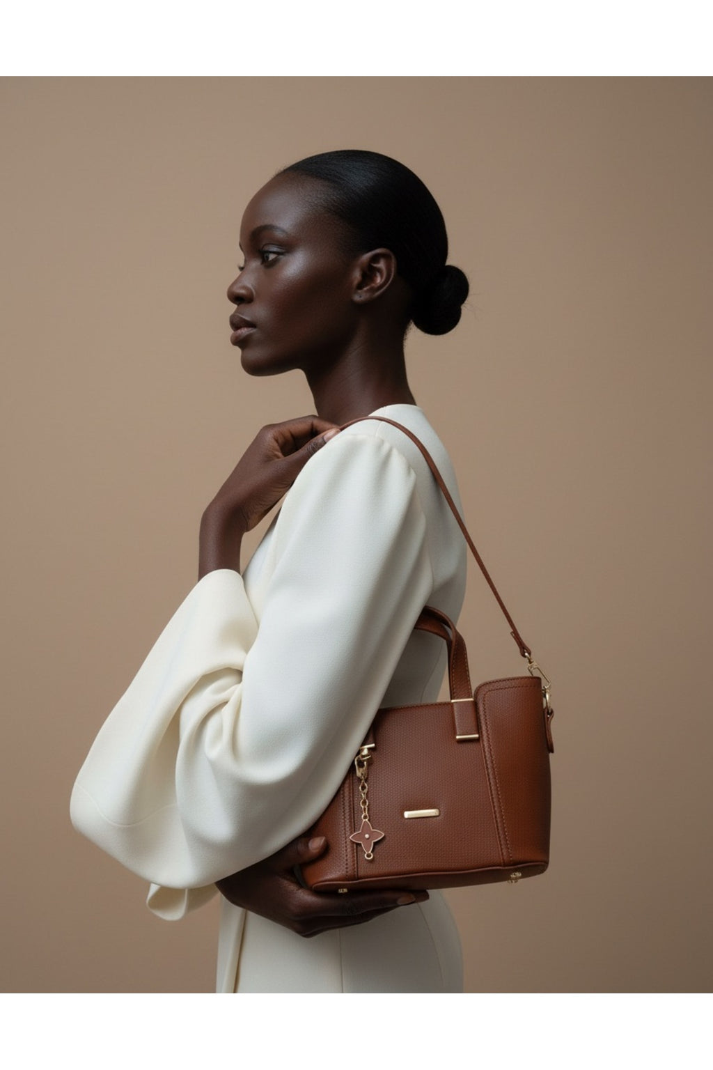 Charm Detaylı Mini Tote Çanta