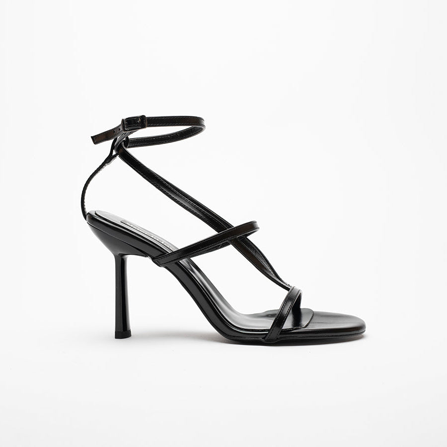 Elvira İnce Bantlı Topuklu Ayakkabı