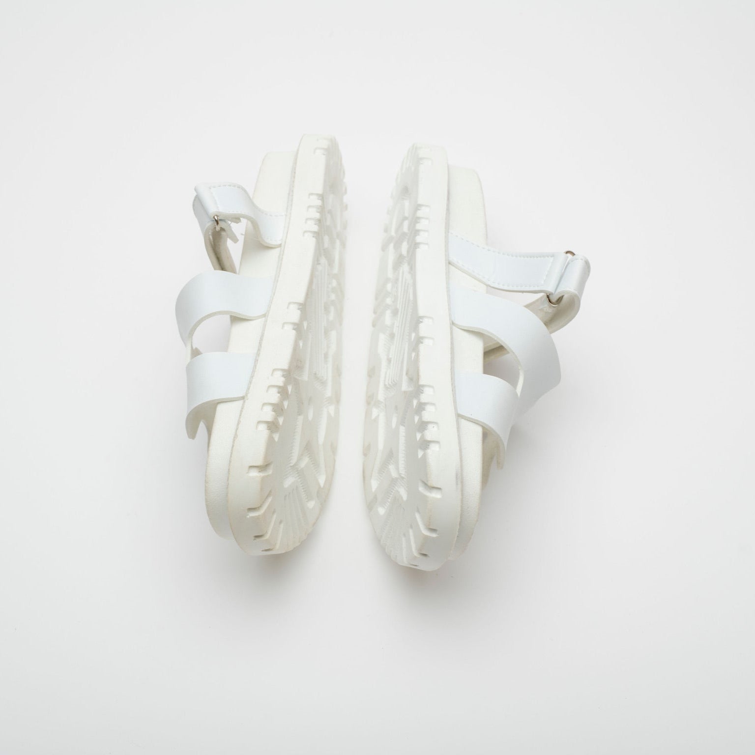 Ellen Thick-Soled Velcro Women's Slippers