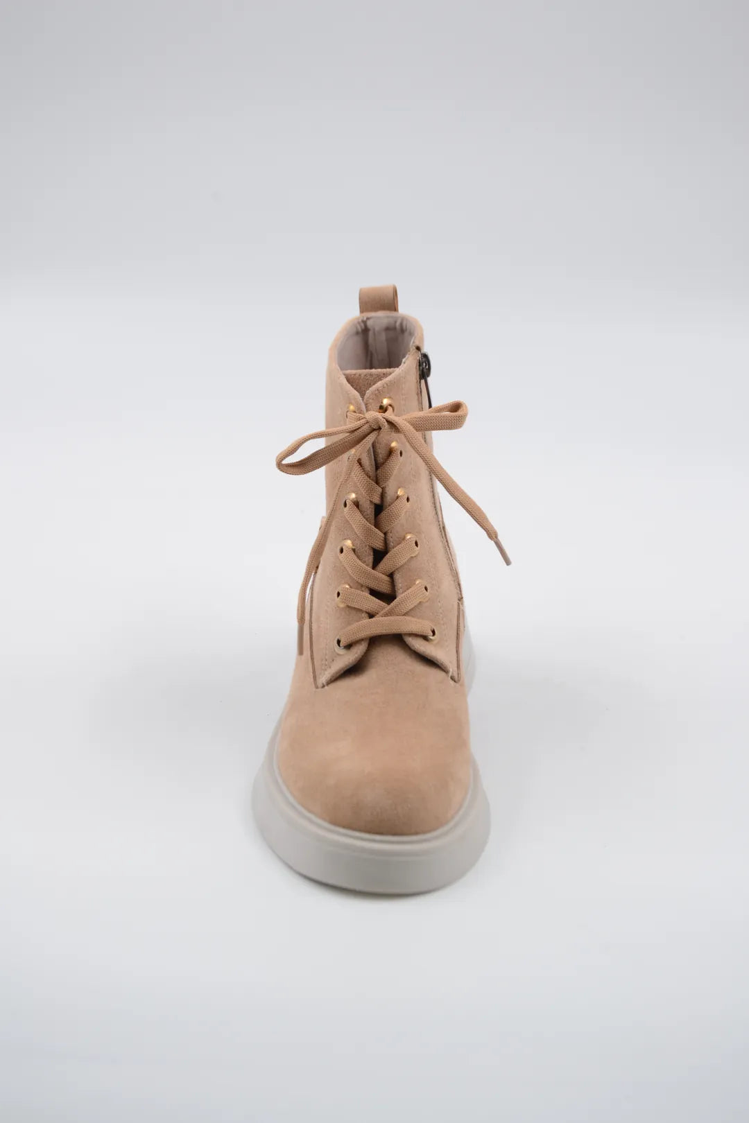 Miranda Süet Bej Gold Zımbalı Kadın Bot