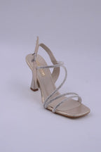 Sarah  Saten Zirkon Taş Detaylı Yüksek Topuk Kadın Ayakkabı - Gümüş