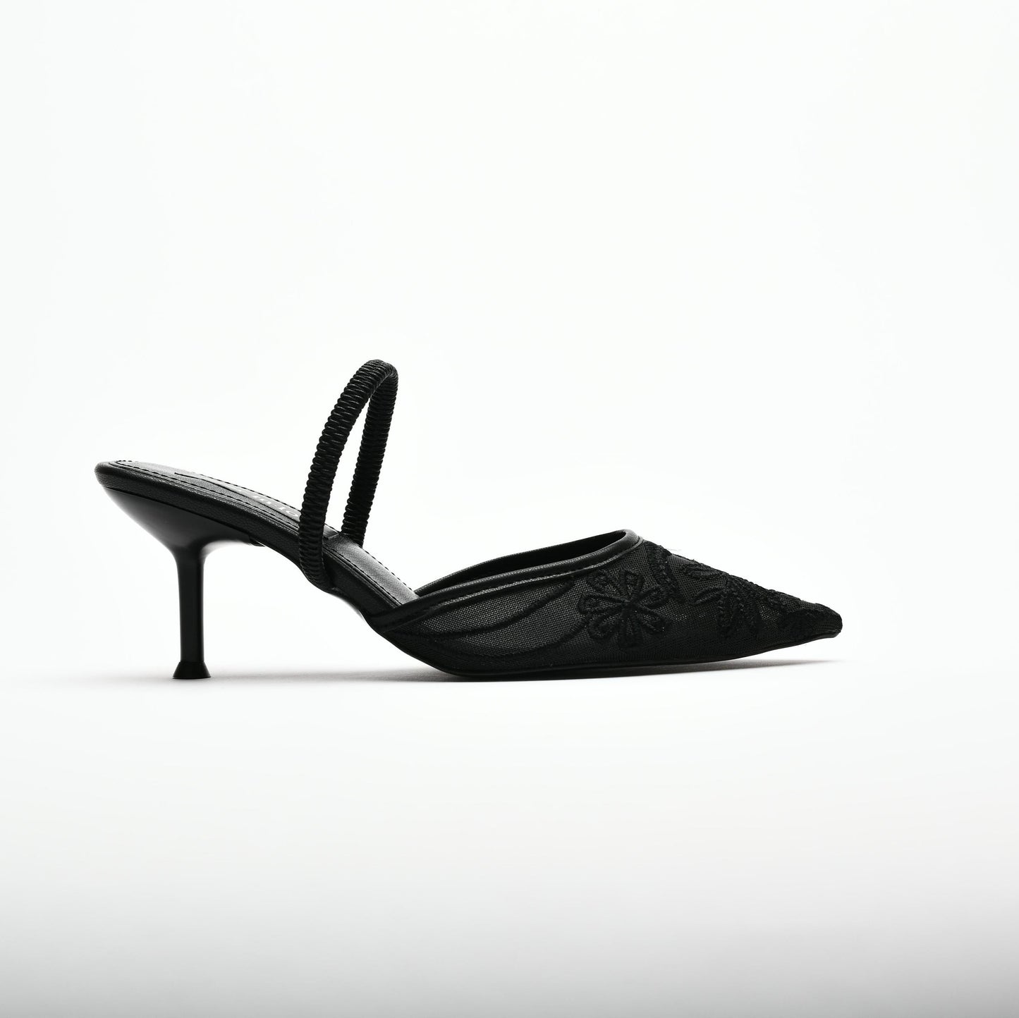 Leda Dantel İşlemeli Arkası Açık Stiletto