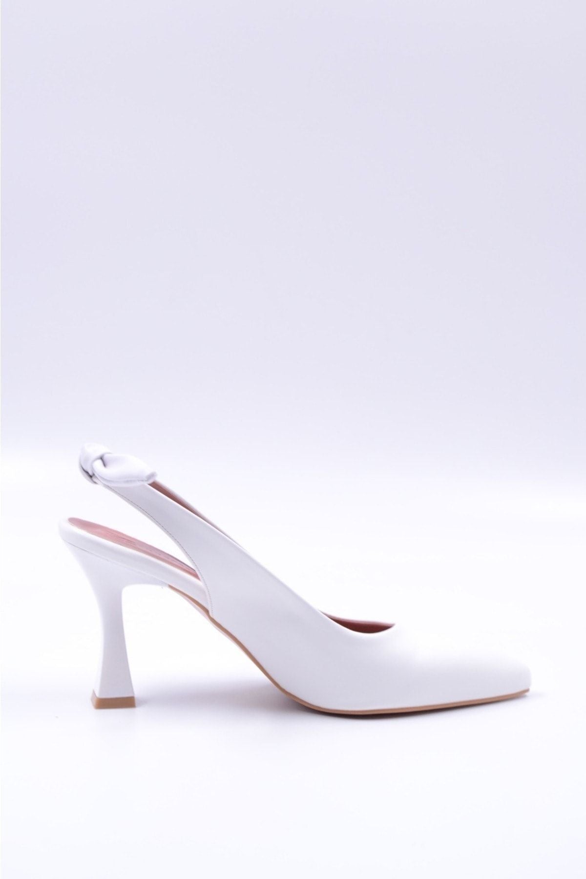 Mia Beyaz Kadın Arkası Açık Fiyonklu Stiletto