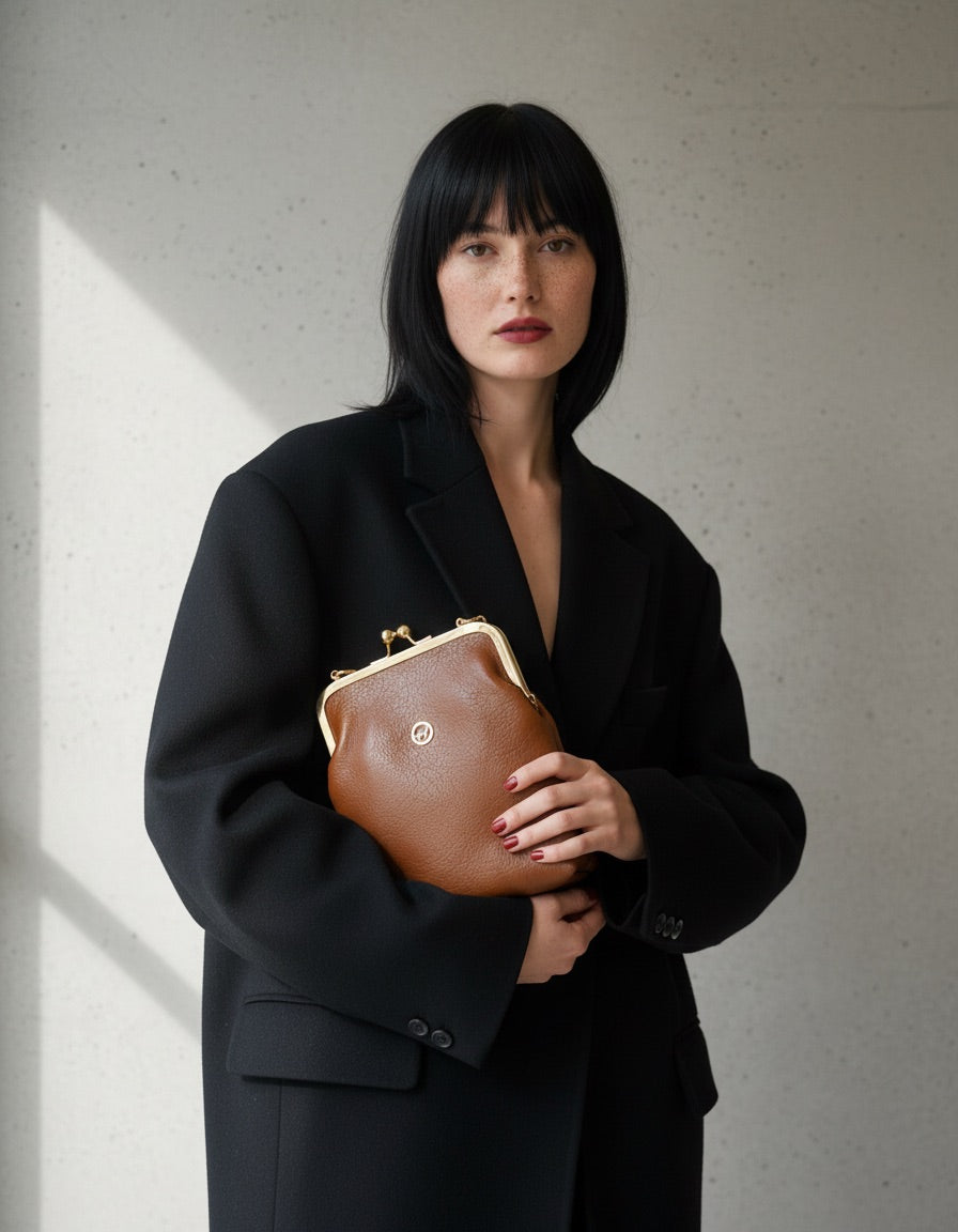 Çapraz Askılı Klipsli Telefonluk