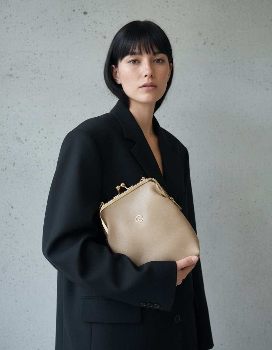 Çapraz Askılı Klipsli Telefonluk