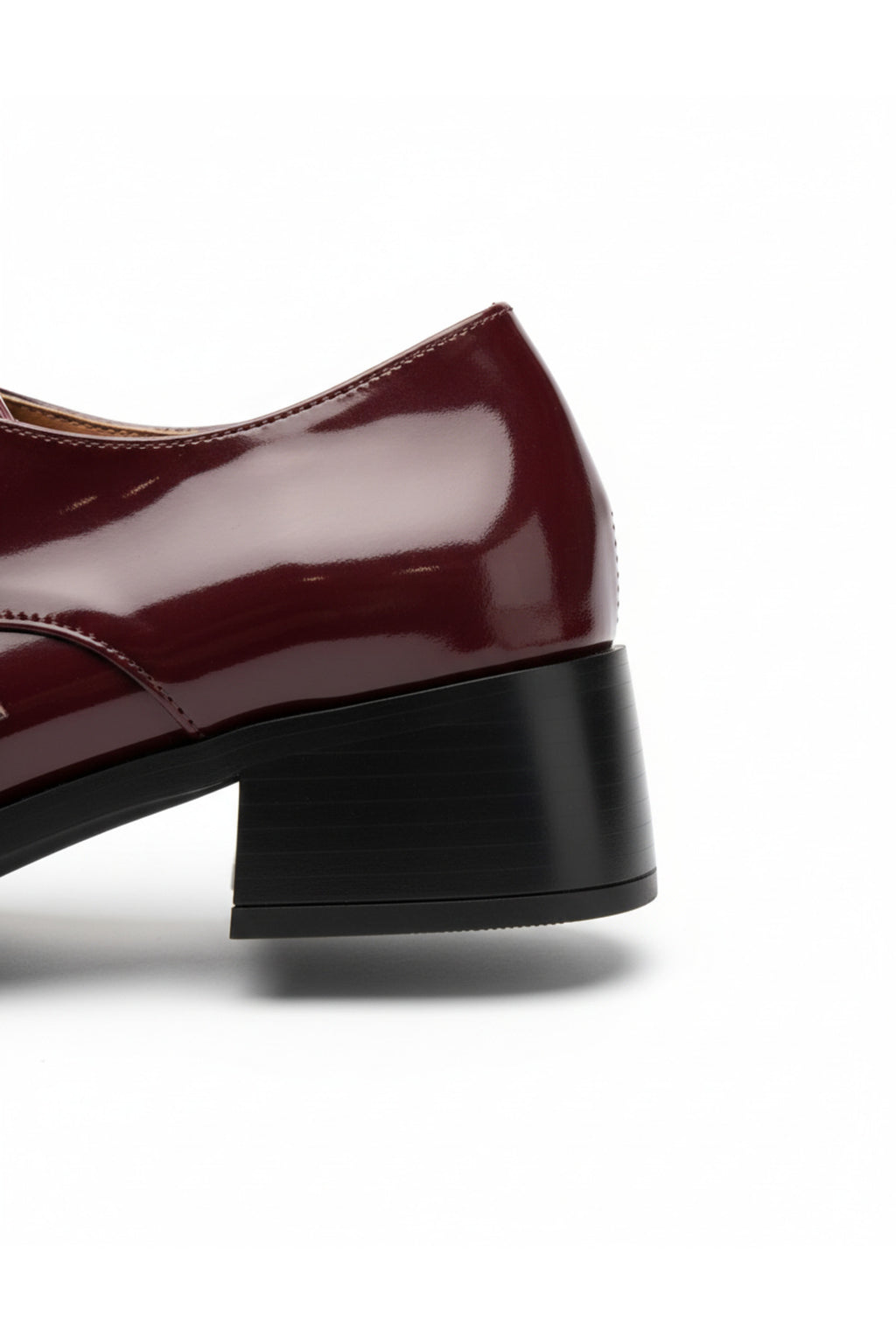 Zoe Toka Detaylı Parlak Rugan Kadın Loafer