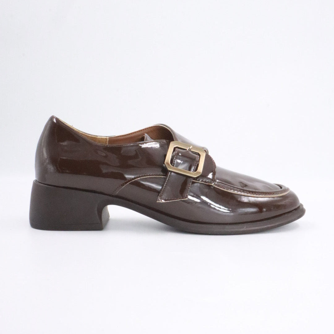Zoe Toka Detaylı Parlak Rugan Loafer